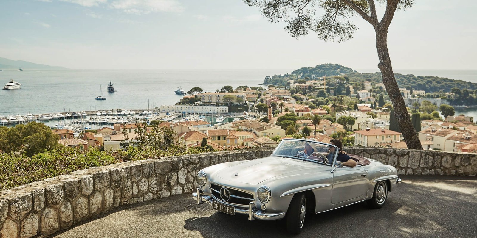 Four Seasons Car view